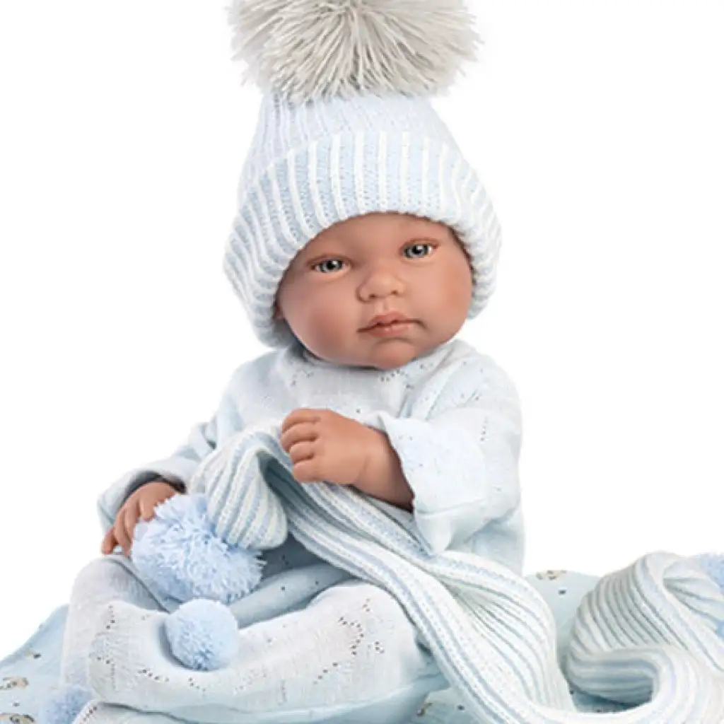 Llorens: Tino 43cm-es újszülött fiú baba kék babapléddel, cumival és 3db különböző ruhával kép 3