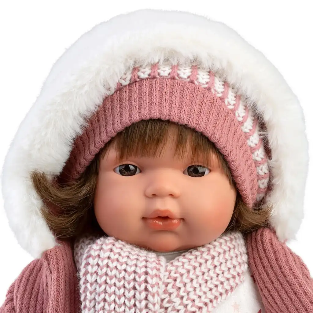 Llorens: Lola 38cm-es síró baba cumival kötött sapkában kép 4