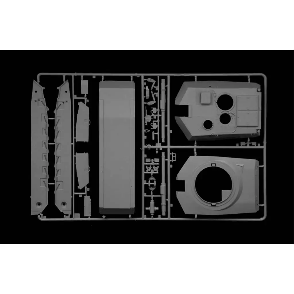Italeri 1/35 M1A1 Abrams tank makett kép 7