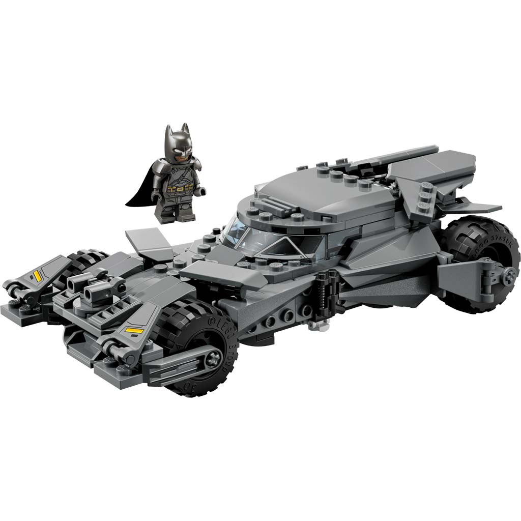 LEGO® Marvel: Batman Superman ellen™: Batmobile™ (76331) kép 4