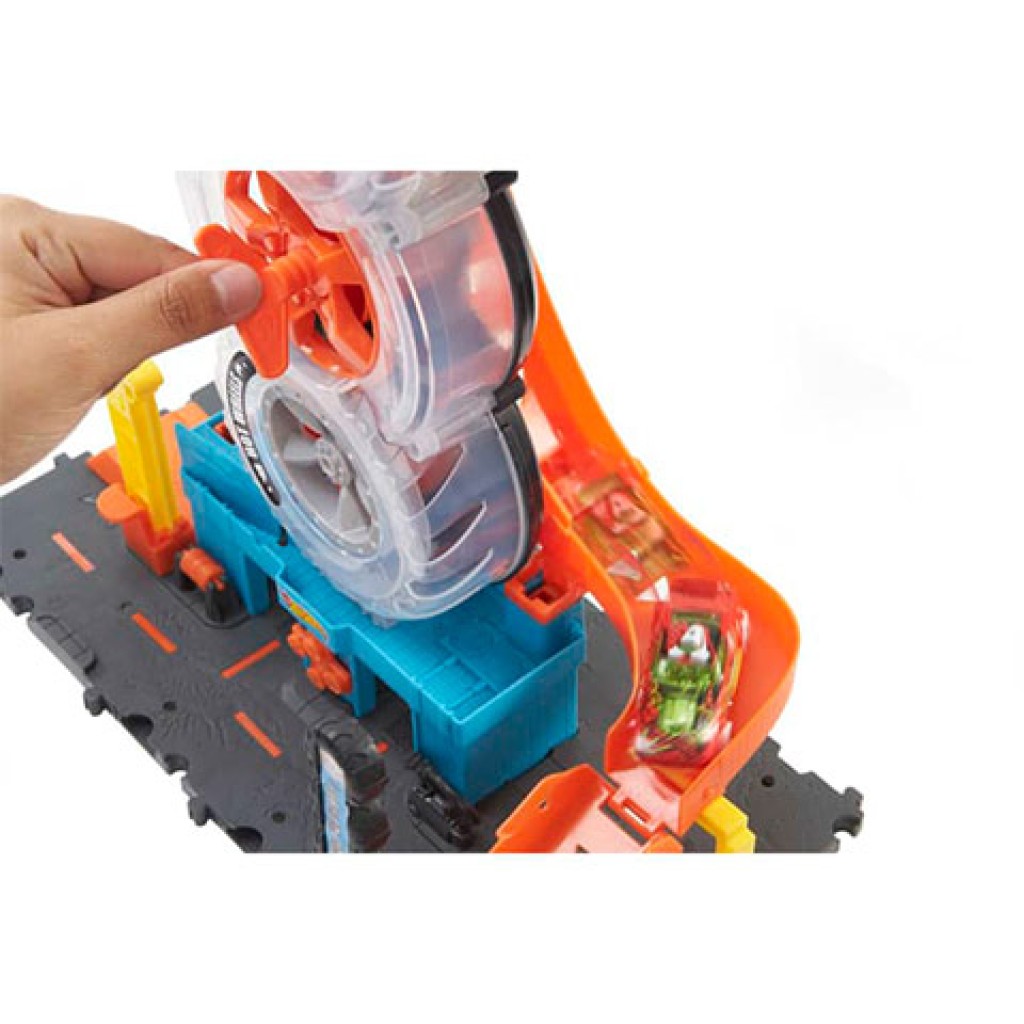 Hot Wheels: City Tripla kerekes gumiszerviz játékszett - Mattel kép 3