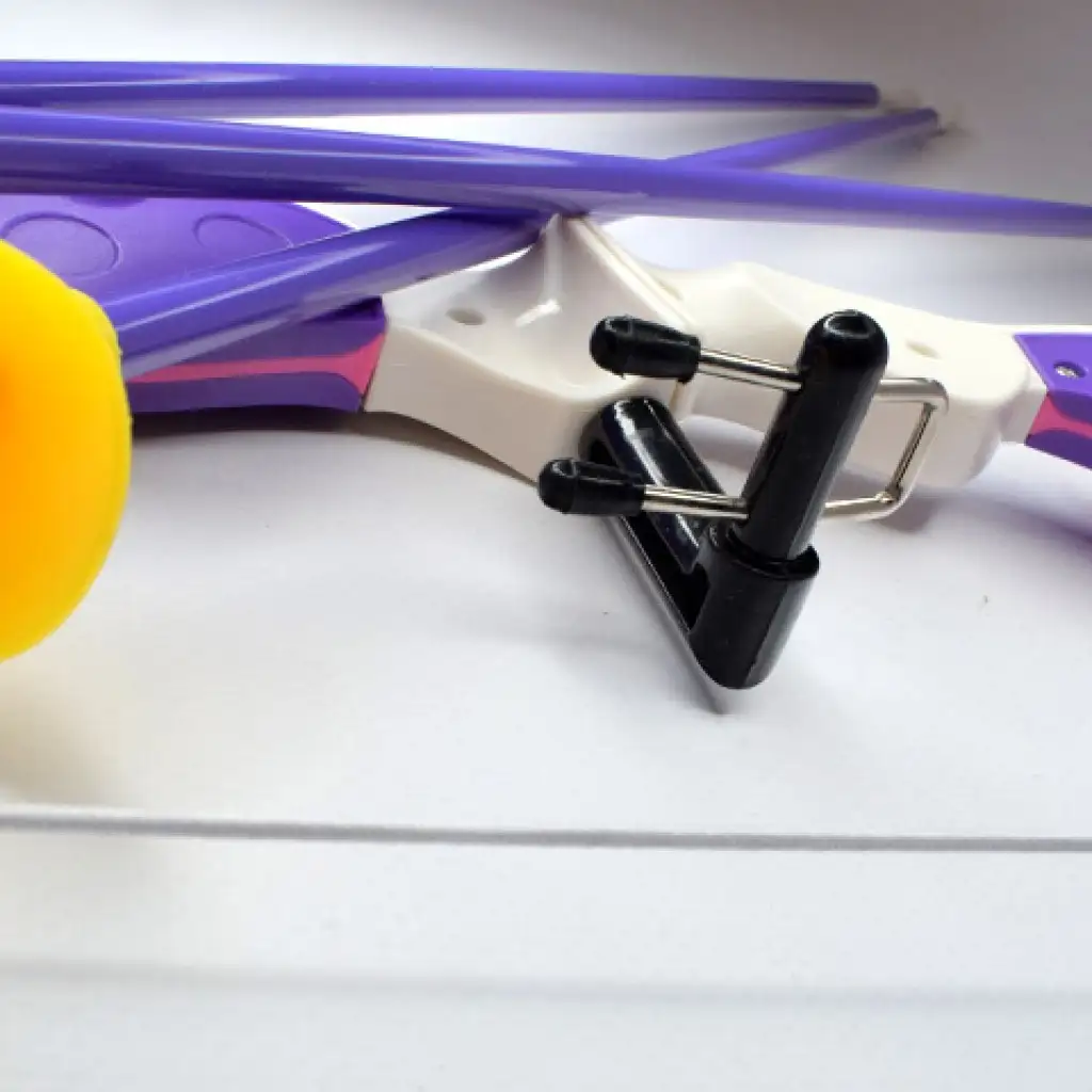 Rózsaszín íj szett tapadókorongos nyílvesszőkkel 54cm kép 4