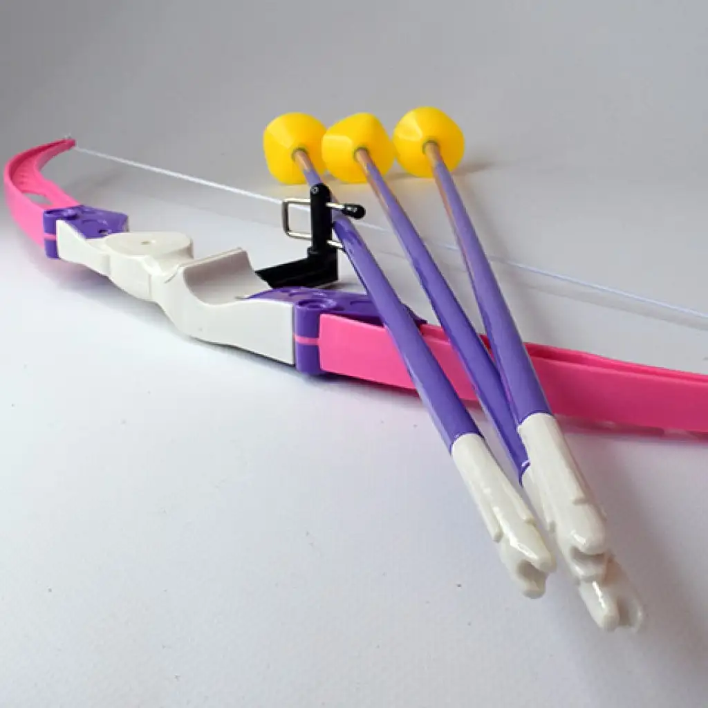 Rózsaszín íj szett tapadókorongos nyílvesszőkkel 54cm kép 5