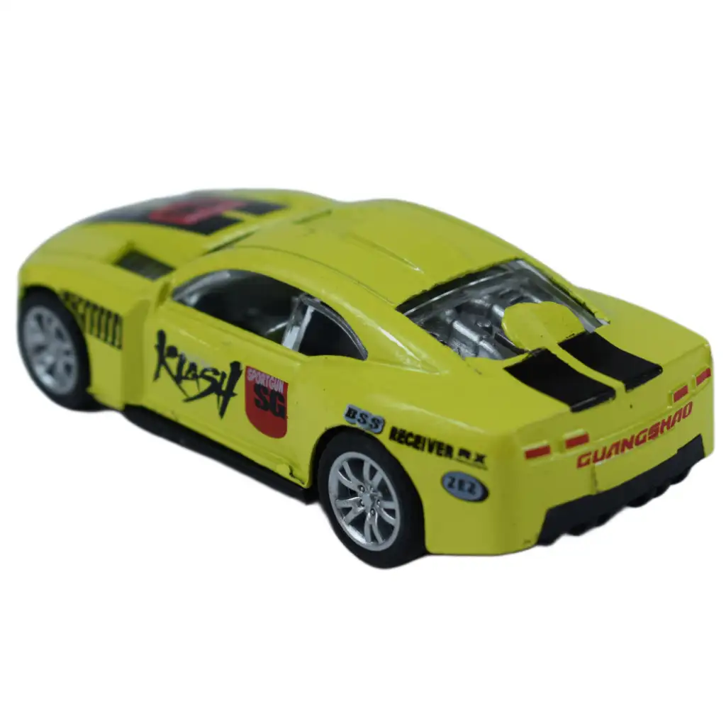 Car Model: Fém versenyautó többféle változatban 7cm 1/50 1db kép 3