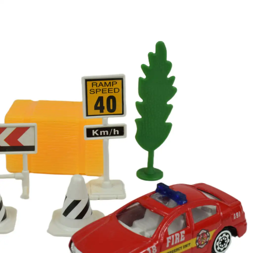 Fire Crew: Tűzoltó játékszett járművekkel és kiegészítőkkel többféle változatban 1db kép 14