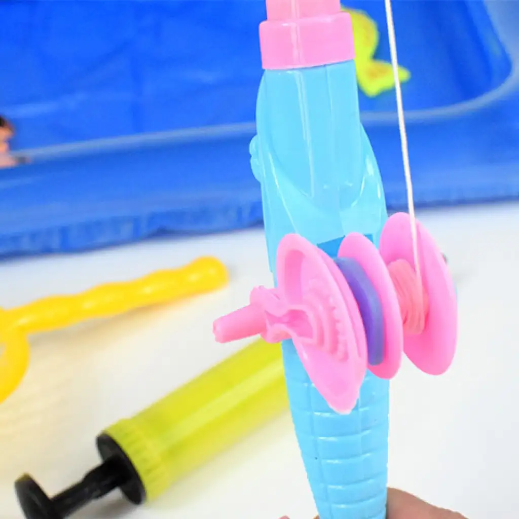 Horgászjáték felfújható medencével és teleszkópos horgászbottal kép 6