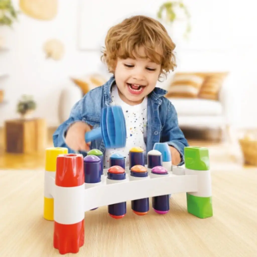 Quercetti: Peggy kalapácsos ügyességi játék kép 2