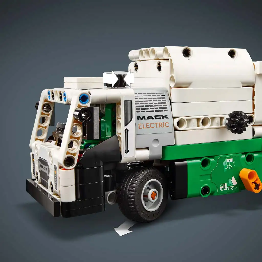 LEGO® Technic: Mack LR Electric kukásautó (42167) kép 6