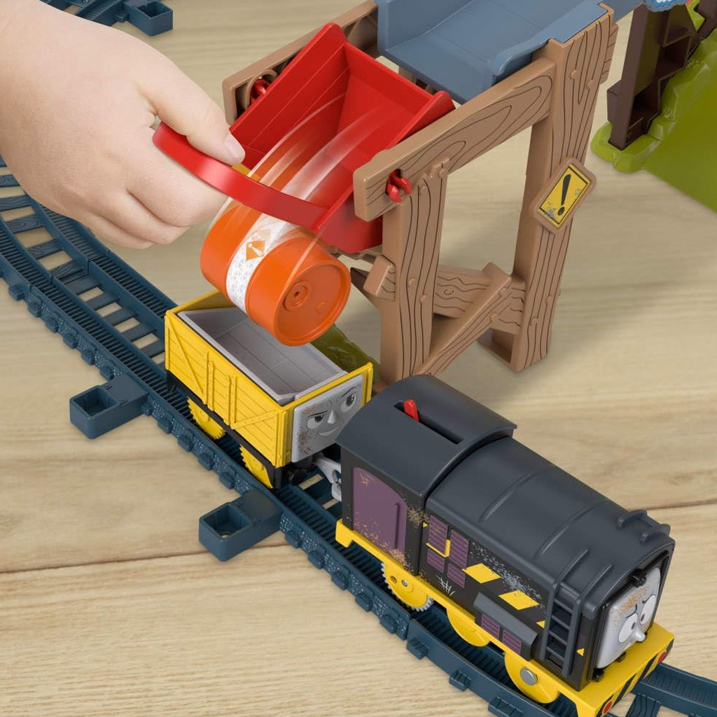 Fisher-Price: Thomas és barátai Diesel Lift & Load építkezési vasúti pályaszett motorizált vonattal - Mattel kép 3