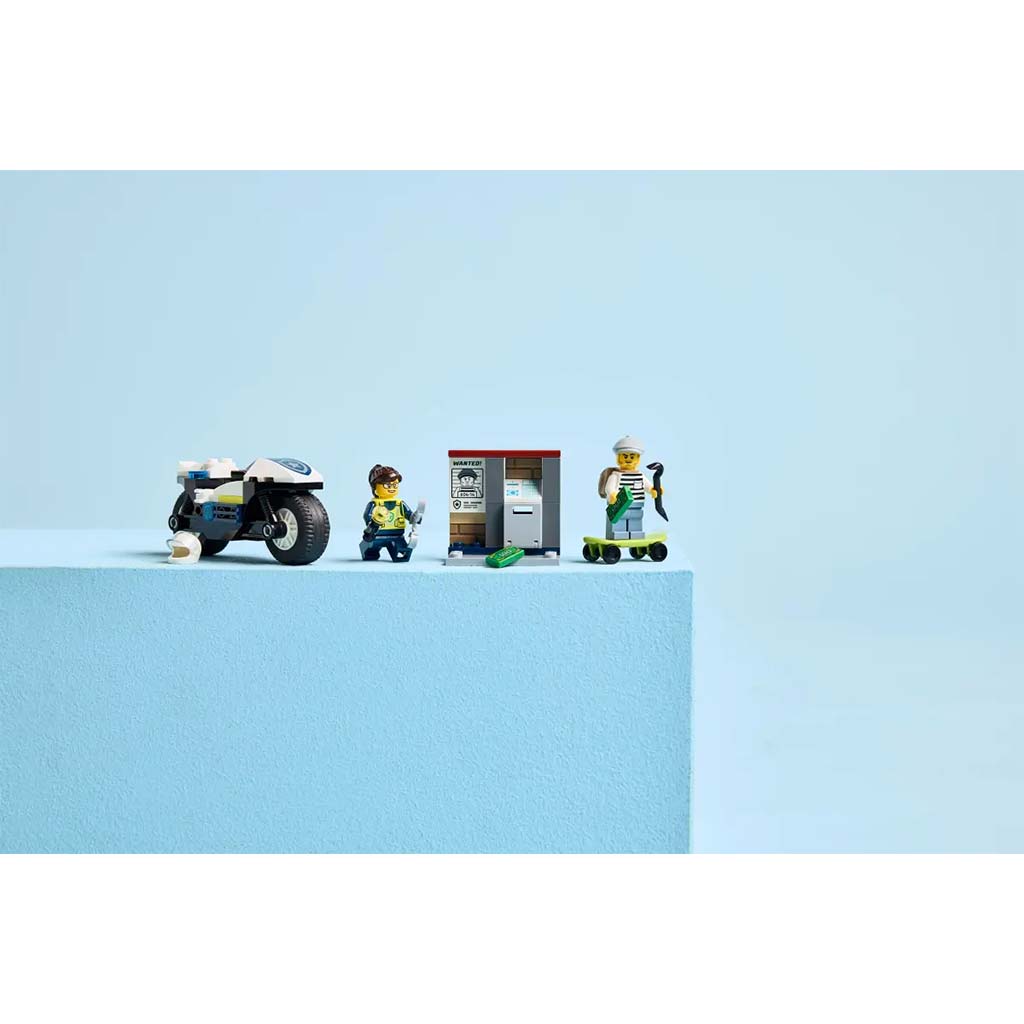 LEGO® City: Üldözés rendőrségi motorkerékpárral (60455) kép 6
